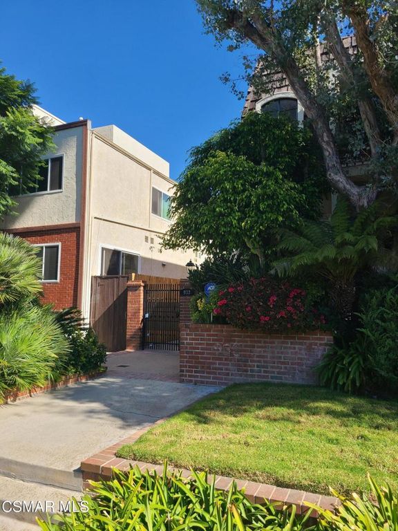 933 21st Street 12, Santa Monica, CA 90403