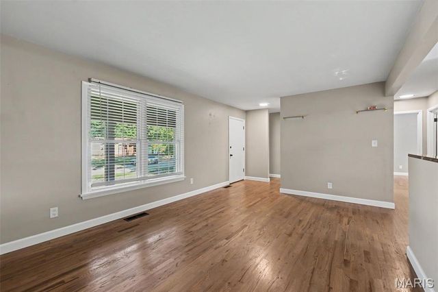 2219 Bentley Manor Drive, Fenton, MO 63026