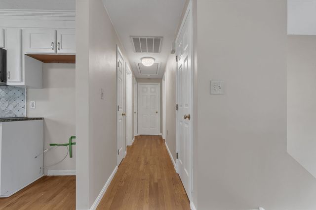 8 Park Cir, Attleboro, MA 02703