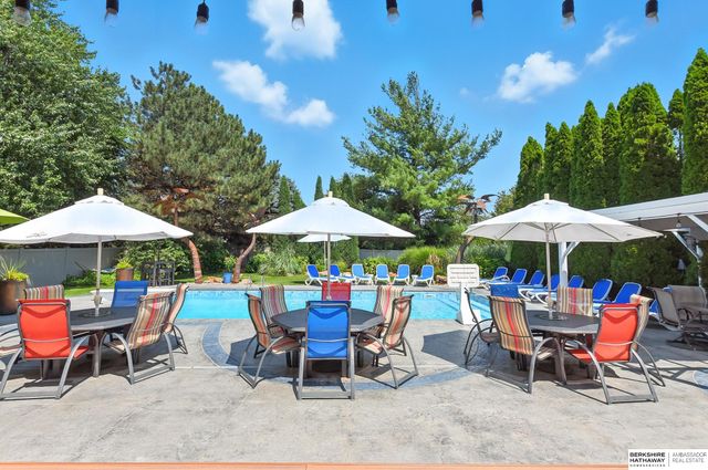 16228 Bancroft Circle, Omaha, NE 68130