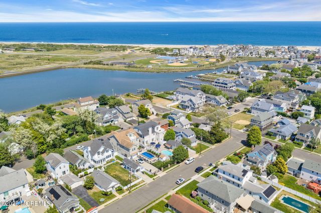 161 Lake Avenue, Manasquan, NJ 08736
