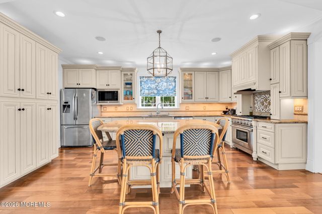 161 Lake Avenue, Manasquan, NJ 08736