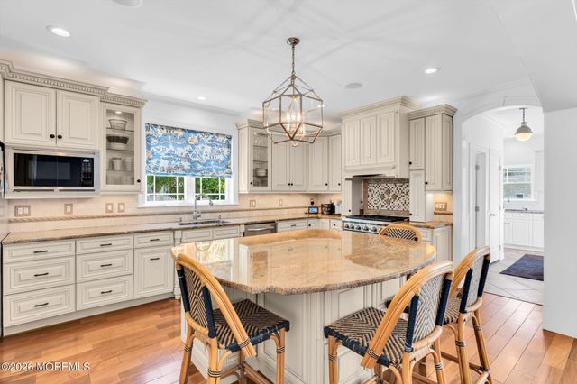 161 Lake Avenue, Manasquan, NJ 08736