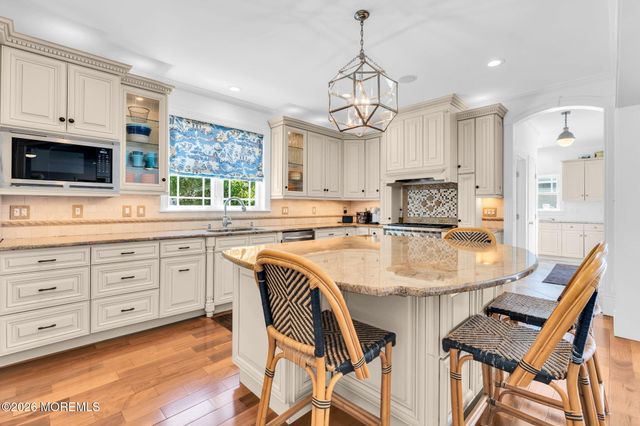 161 Lake Avenue, Manasquan, NJ 08736