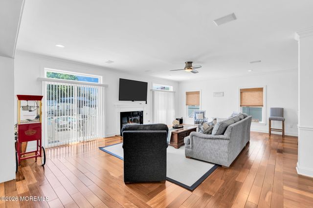 161 Lake Avenue, Manasquan, NJ 08736