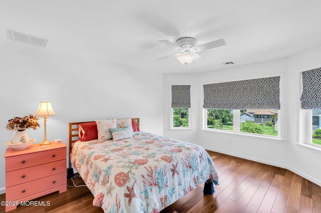 161 Lake Avenue, Manasquan, NJ 08736