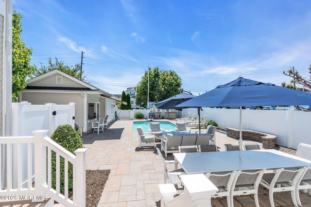 161 Lake Avenue, Manasquan, NJ 08736