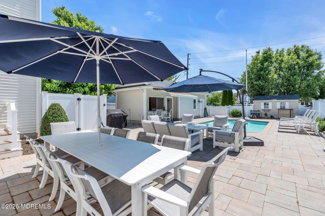 161 Lake Avenue, Manasquan, NJ 08736