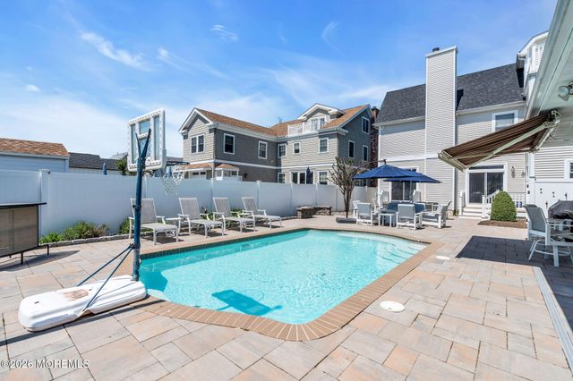 161 Lake Avenue, Manasquan, NJ 08736