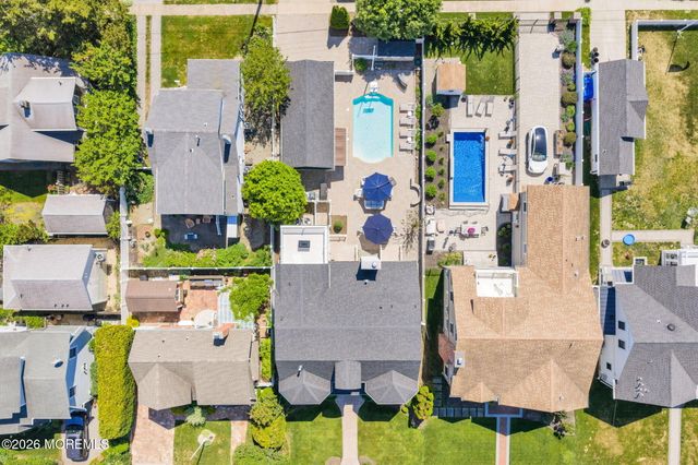 161 Lake Avenue, Manasquan, NJ 08736