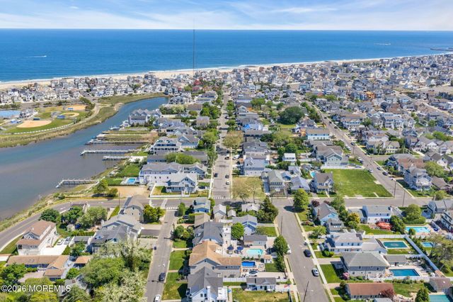 161 Lake Avenue, Manasquan, NJ 08736