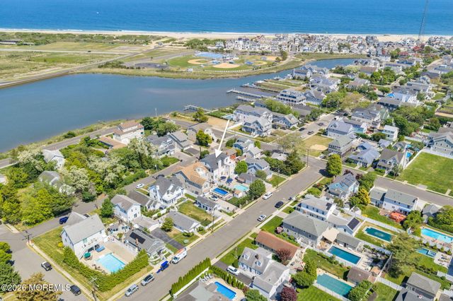 161 Lake Avenue, Manasquan, NJ 08736