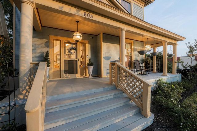 605 W Chestnut Street, Denison, TX 75020