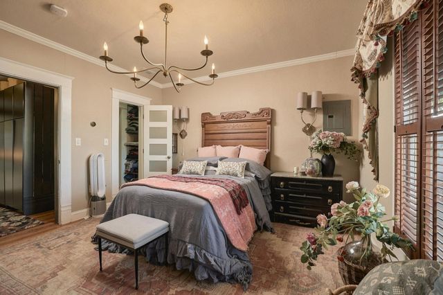 605 W Chestnut Street, Denison, TX 75020