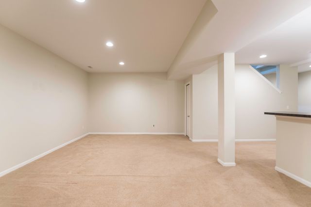 2962 Hunley Drive, Ann Arbor, MI 48105