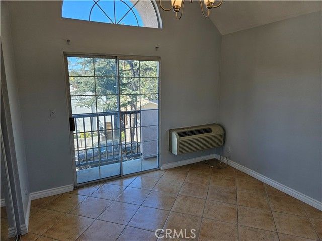 14159 Gilmore 9, Van Nuys (los Angeles), CA 91401