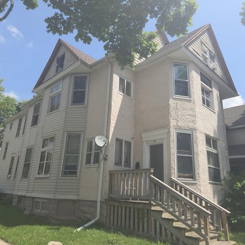 100 E Meinecke AVENUE #102 A, Milwaukee, WI 53212