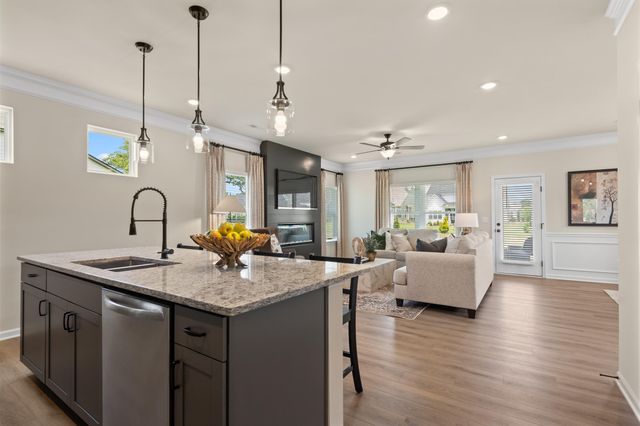 8800 Meadowvale Court, Ooltewah, TN 37363