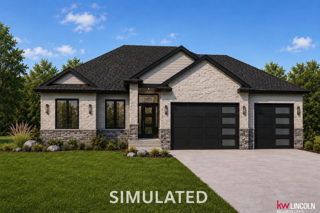 1405 E 9th Street, Hickman, NE 68372
