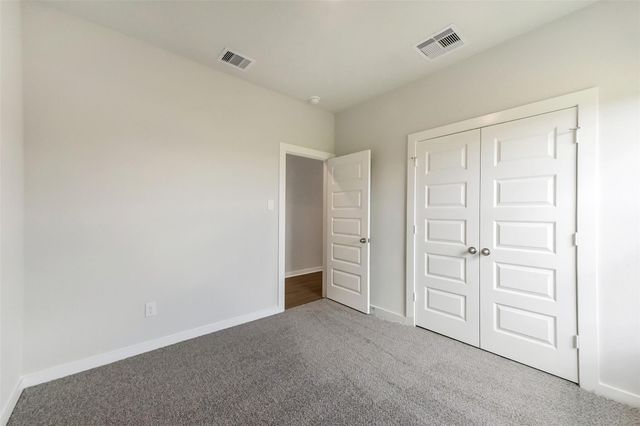 66 Leon Way, Dayton, TX 77535