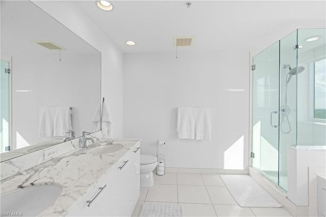 3000 Oasis Grand BLVD # 1101, Fort Myers, FL 33916