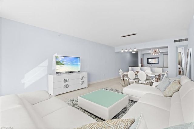 3000 Oasis Grand BLVD # 1101, Fort Myers, FL 33916