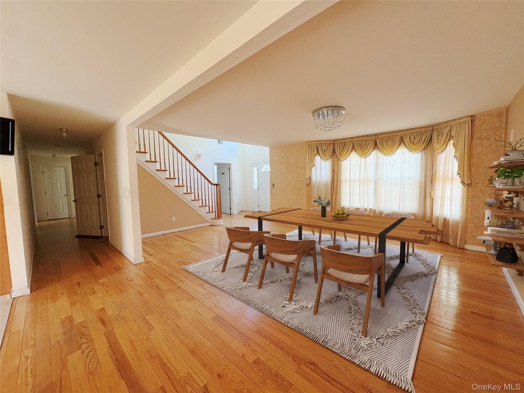 249 Haven Avenue, Ronkonkoma, NY 11779 — photo 4