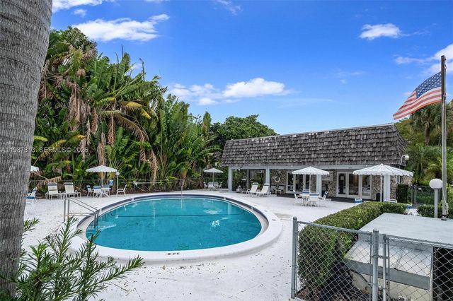 3119 Oakland Shores Drive C204, Oakland Park, FL 33309