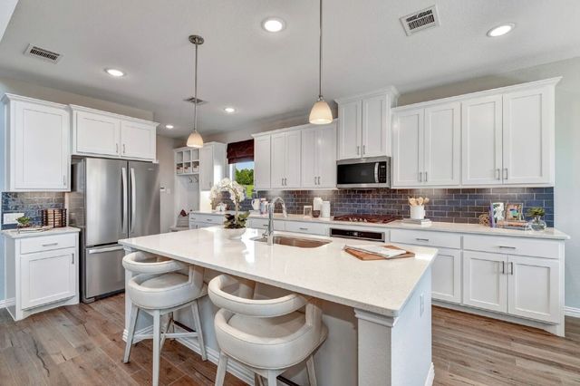 412 Robinia Road, Celina, TX 75009