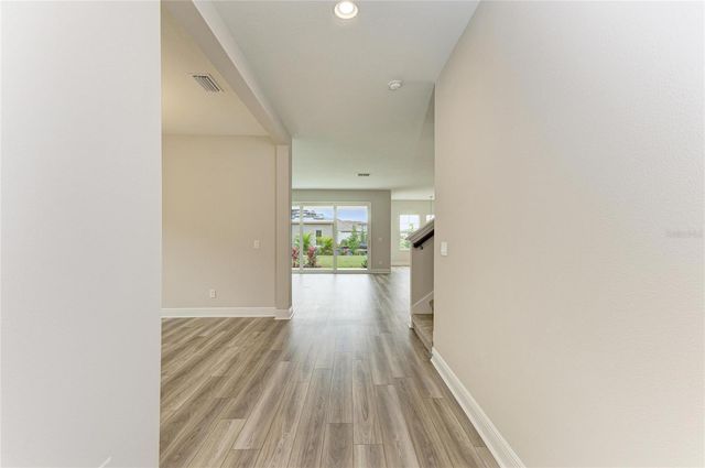 10186 SURREY ROSE DRIVE, San Antonio, FL 33576