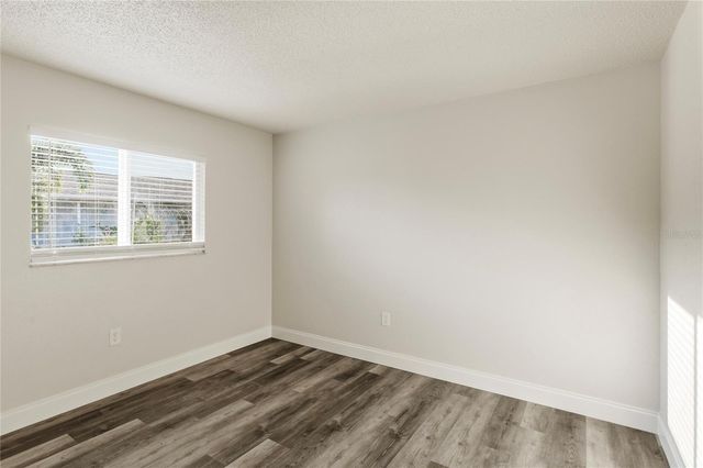 2415 15TH STREET W, Palmetto, FL 34221