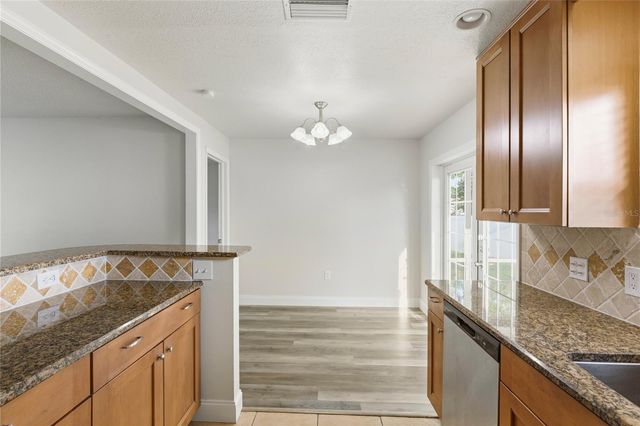 2415 15TH STREET W, Palmetto, FL 34221