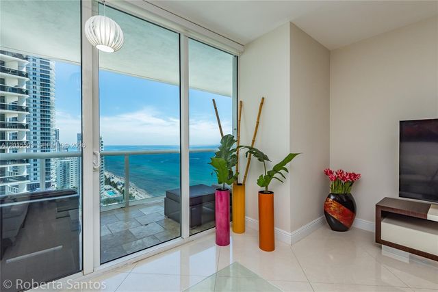 1830 S Ocean Drive 2410, Hallandale Beach, FL 33009
