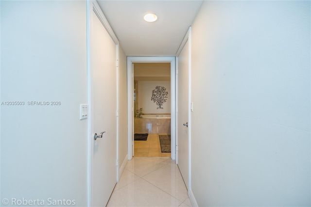 1830 S Ocean Drive 2410, Hallandale Beach, FL 33009