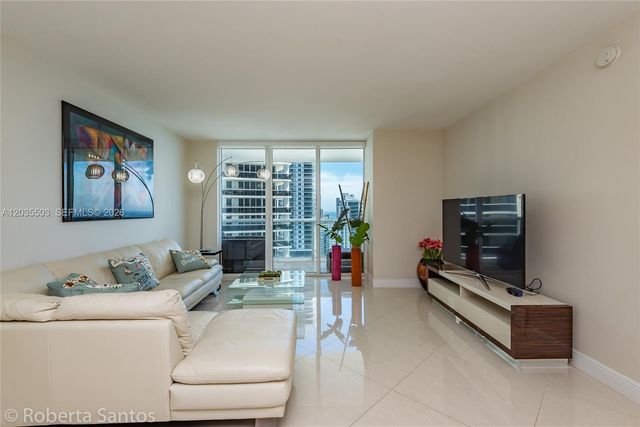 1830 S Ocean Drive 2410, Hallandale Beach, FL 33009