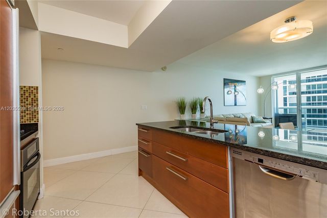 1830 S Ocean Drive 2410, Hallandale Beach, FL 33009