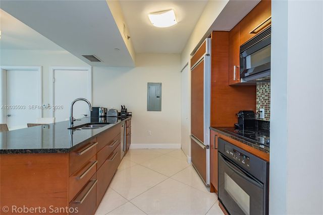 1830 S Ocean Drive 2410, Hallandale Beach, FL 33009
