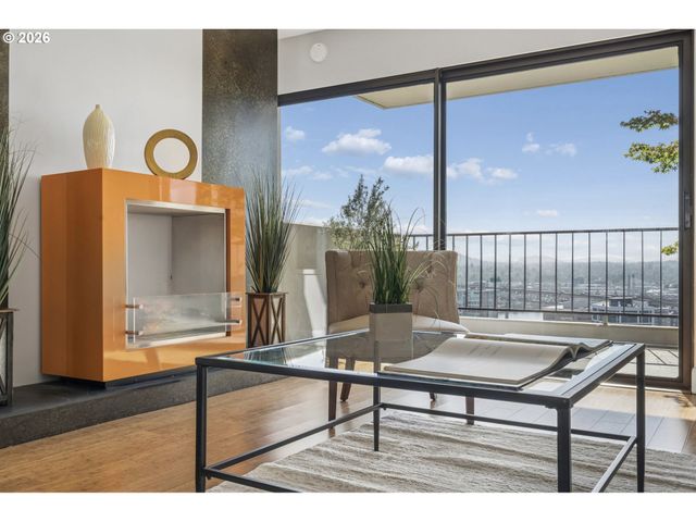 2211 Sw 1ST Ave 1402, Portland, OR 97201