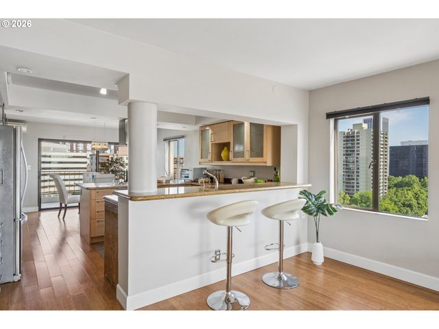 2211 Sw 1ST Ave 1402, Portland, OR 97201