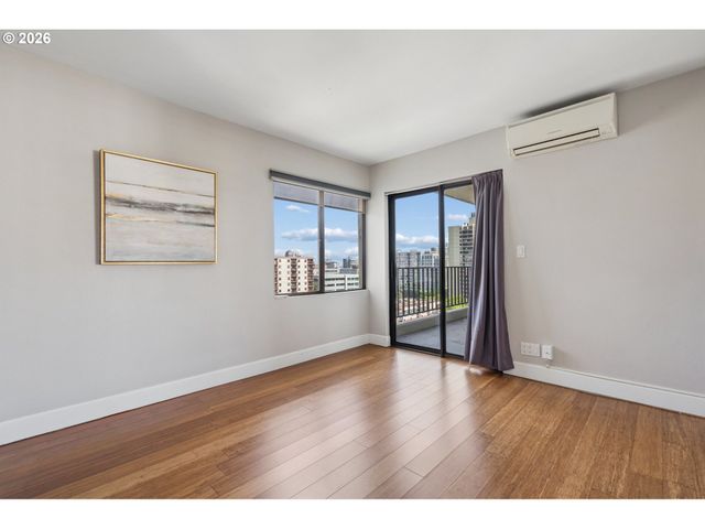 2211 Sw 1ST Ave 1402, Portland, OR 97201