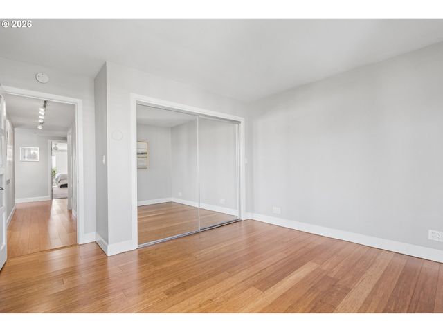 2211 Sw 1ST Ave 1402, Portland, OR 97201
