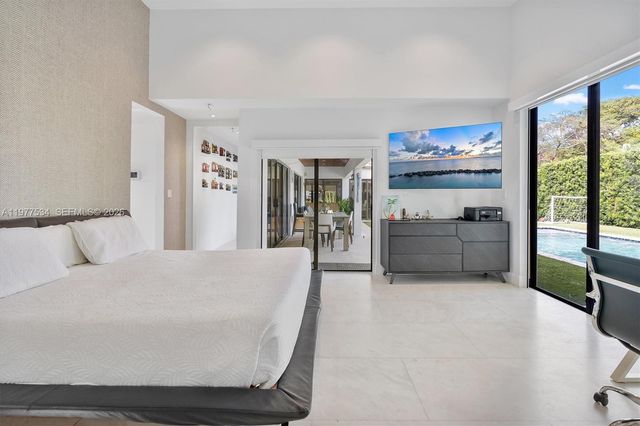 766 NE 96th St, Miami Shores, FL 33138