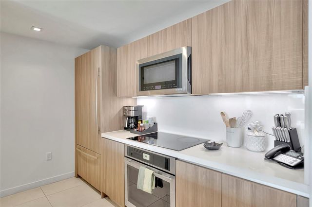 401 N Birch Road 504, Fort Lauderdale, FL 33304