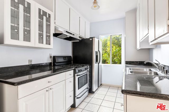 5055 Coldwater Canyon Avenue 217, Sherman Oaks, CA 91423