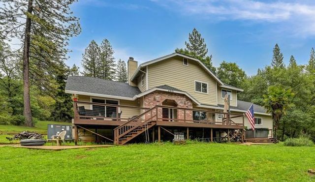 4961 Atlas Ln, Garden Valley, CA 95633