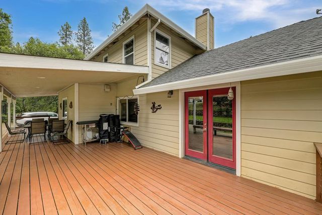 4961 Atlas Ln, Garden Valley, CA 95633