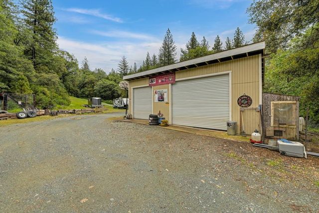 4961 Atlas Ln, Garden Valley, CA 95633