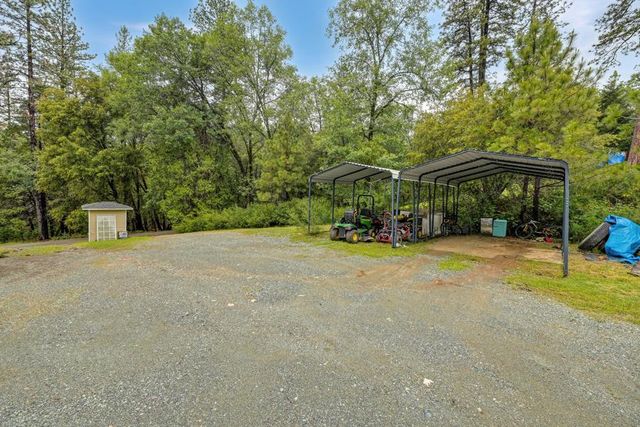 4961 Atlas Ln, Garden Valley, CA 95633