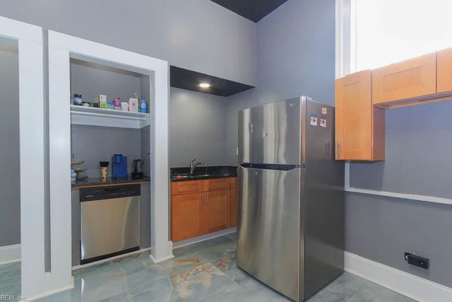 6024 E Virginia Beach BLVD, Norfolk, VA 23502