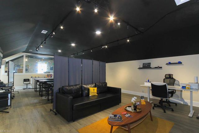 6024 E Virginia Beach BLVD, Norfolk, VA 23502